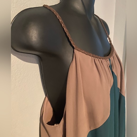 Color block dress - Picture 3 of 5